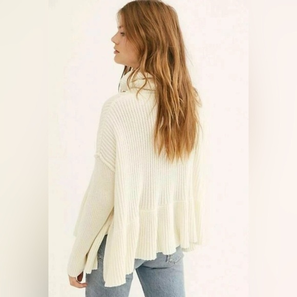 Free People Layer Coconut Ivory Turtleneck Sweater Size SP - Picture 2 of 11